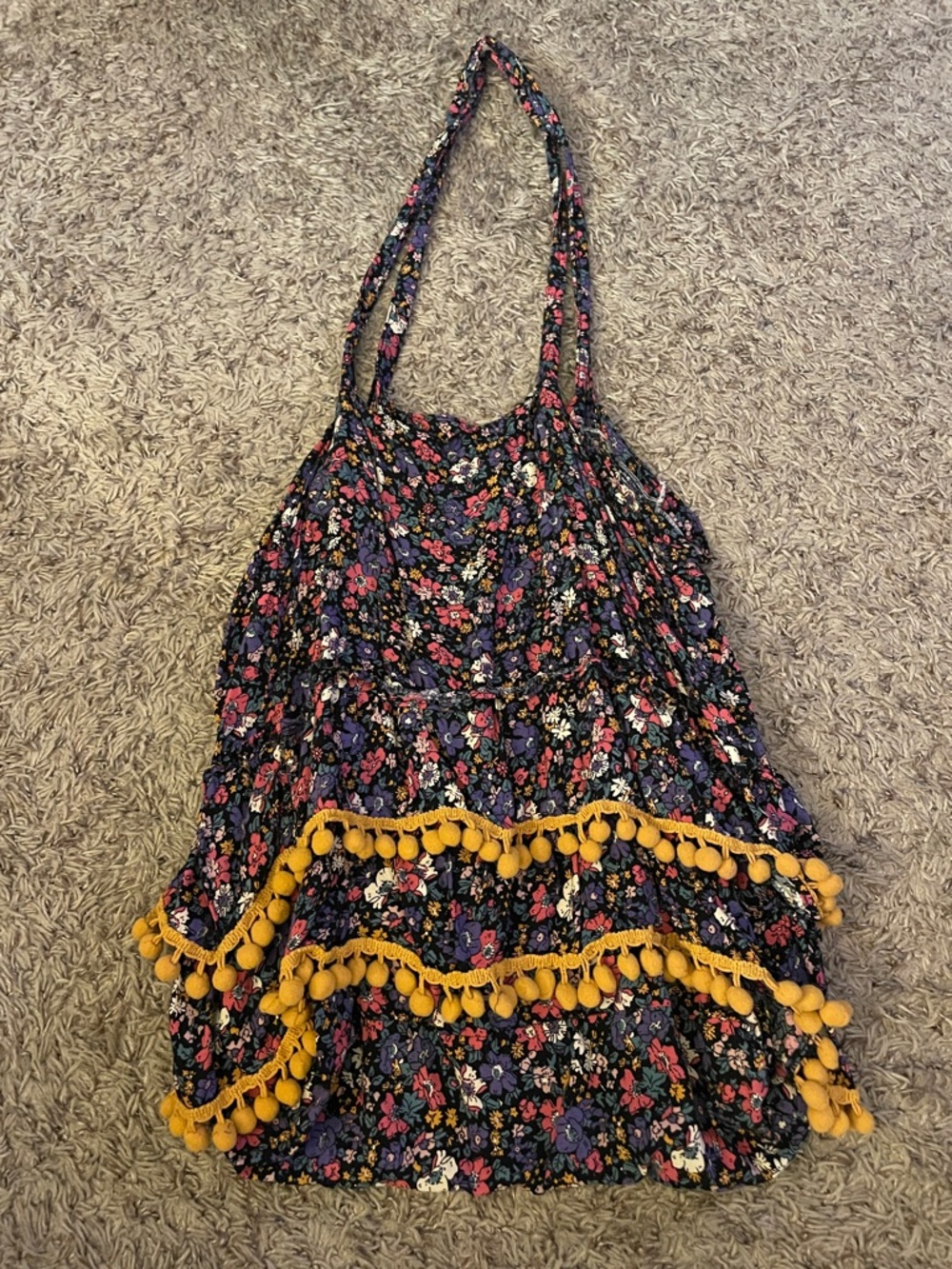 Natural Life Floral Pom Pom shoulder bag - black with Yellow Trim